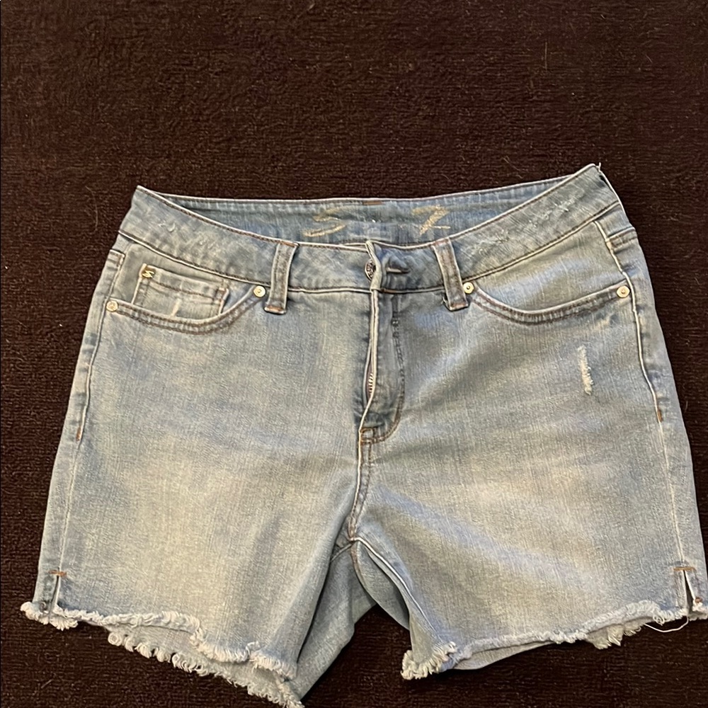 Seven brand Women's Shorts size 6